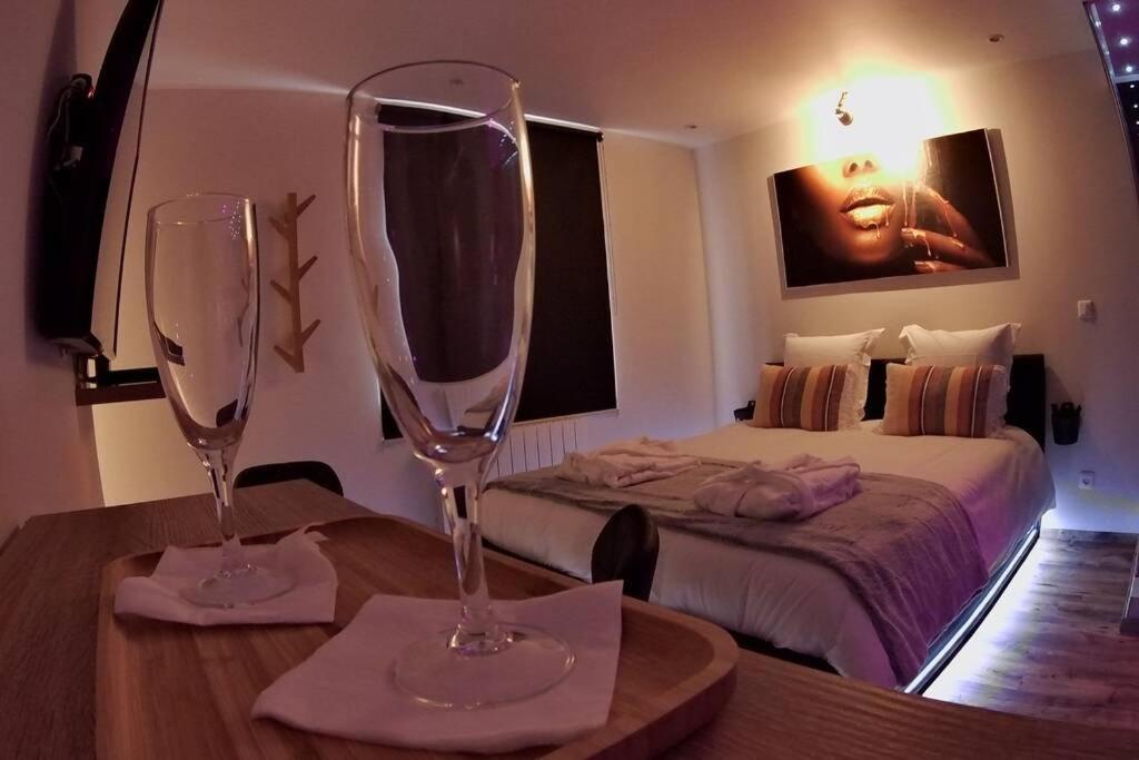 Spa Privatif Love Room, Le Hammam Et Bulles, Chez Nuits Chartraines 샤르트르 외부 사진